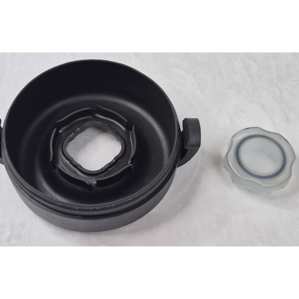 Vitamix Blender Lid & Plug Black Replacement Part Universal Fit – Excellent